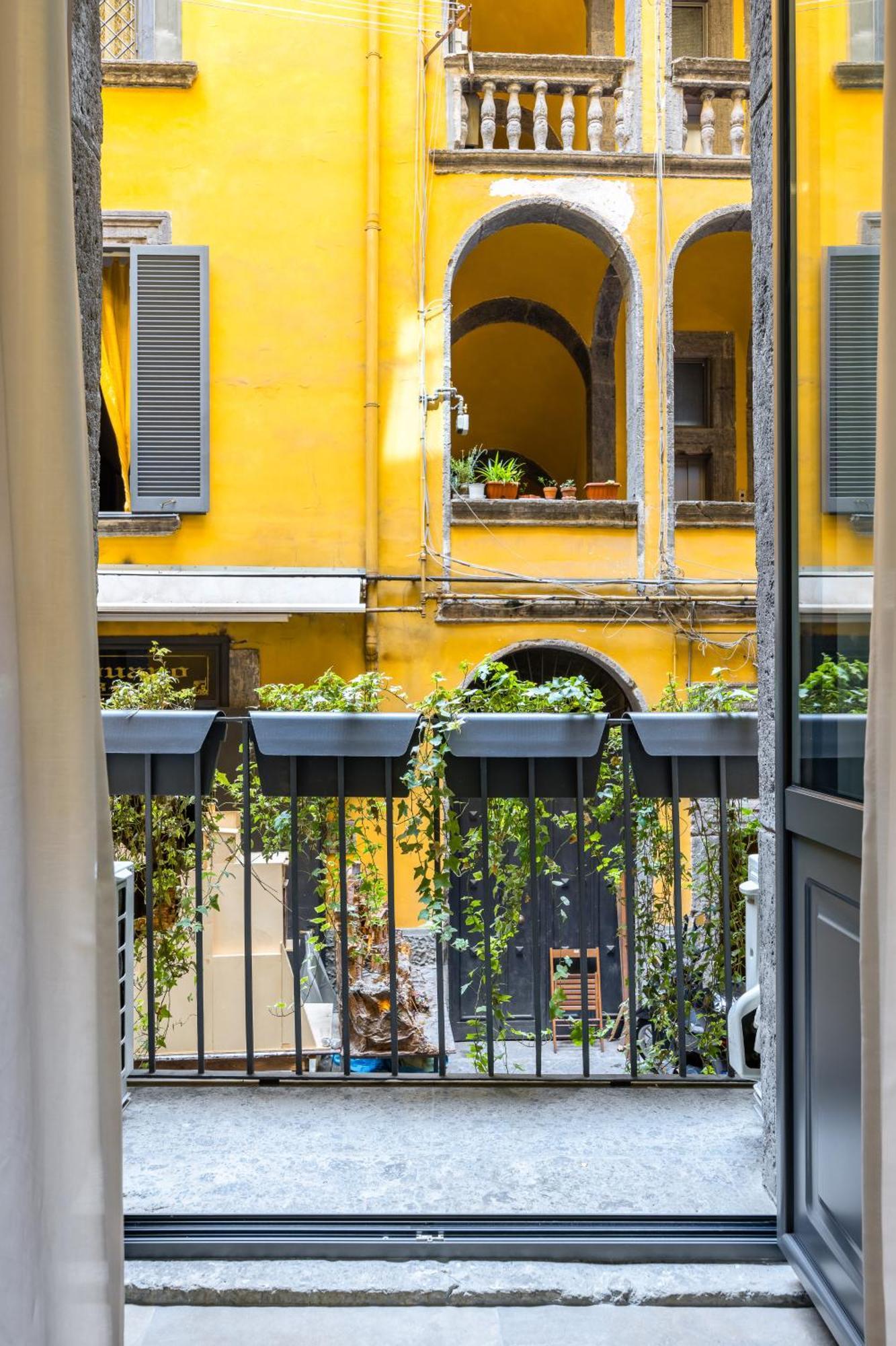 Palazzo Mormando - Industrial Apartment Napoli Eksteriør billede